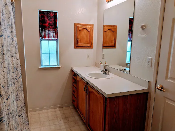 Moorpark Mobile Homes Picture 2