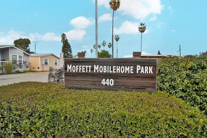 Moffett Mobilehome Park Picture 7