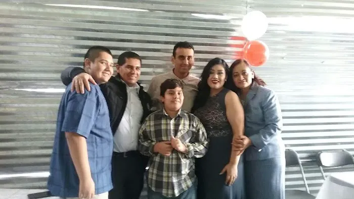 Mission Oaks Mobile Home Park Picture 8