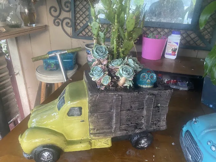 Meadows Manor Mobile Home Park Picture 5