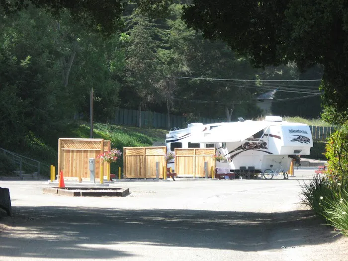 Cabana Holiday RV Park Picture 1