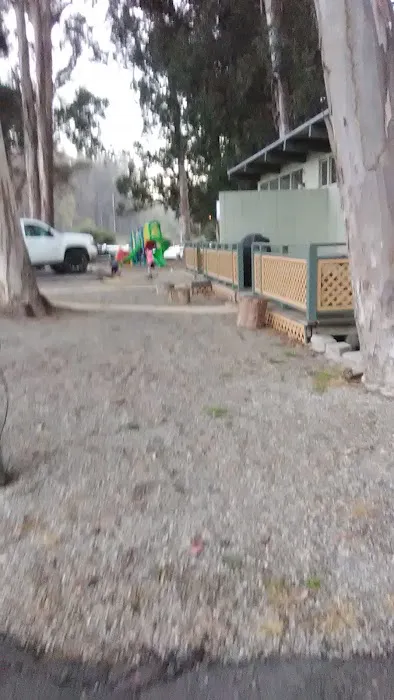 Cabana Holiday RV Park Picture 4