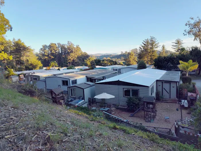 Salinas Sunset Mobile Home and RV Park Picture 8