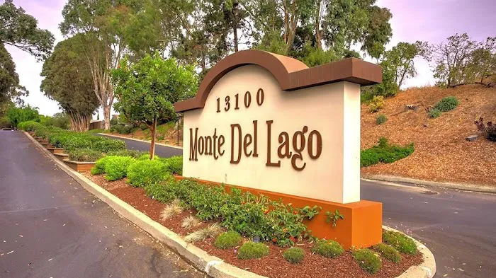 Monte del Lago Picture 3