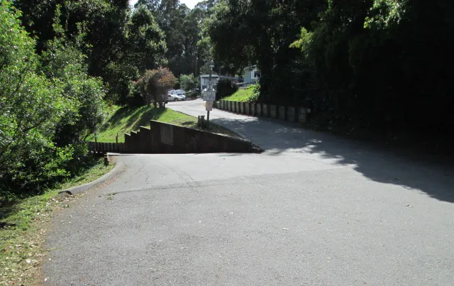 Pine Knoll Mobile Manor Picture 3