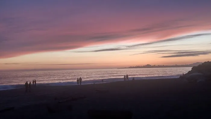 Beach RV Pleasure Point Picture 9