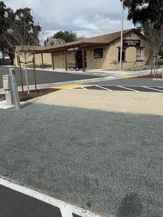 Alameda County Fairgrounds RV Park Picture 5