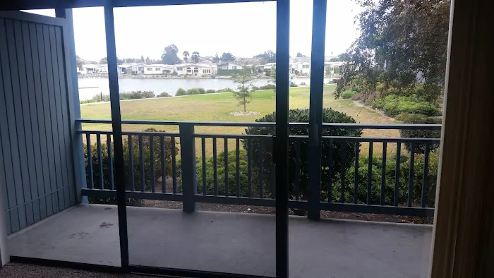 Sherwood Lake Mobile Home Park Picture 10