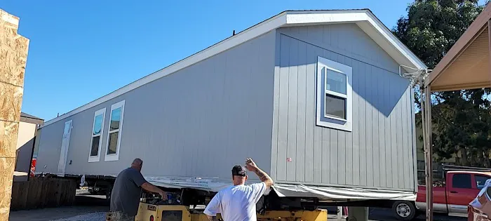 Lazy Wheel Mobile Home Park Picture 2