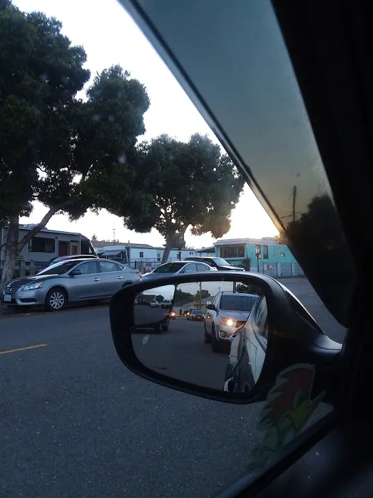 San Leandro Village MH & RV Park Picture 6