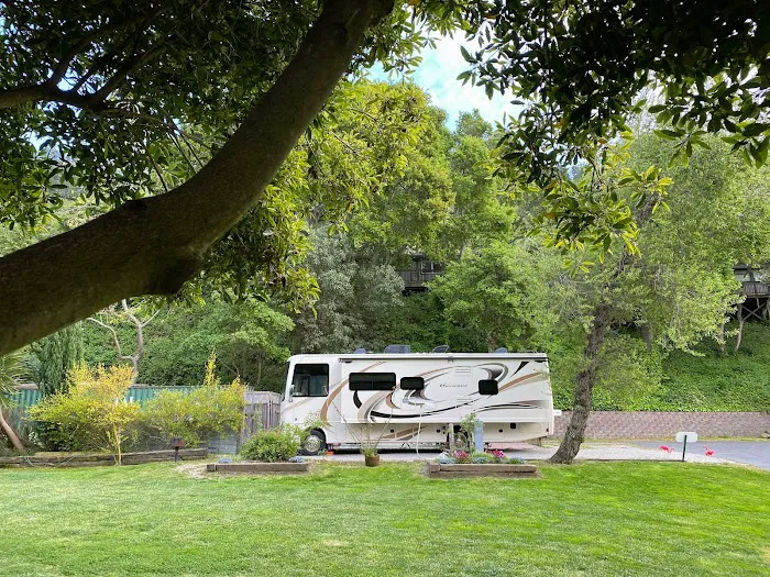 Carmel By the River RV Park Picture 2