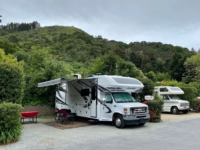 Carmel By the River RV Park Picture 3
