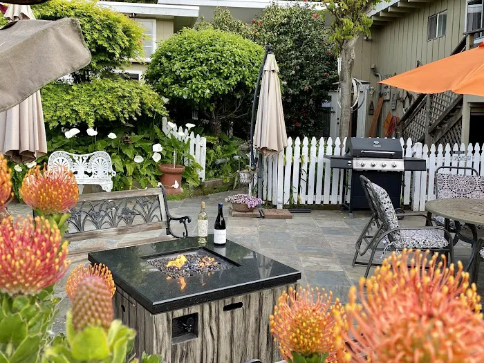 Carmel By the River RV Park Picture 5