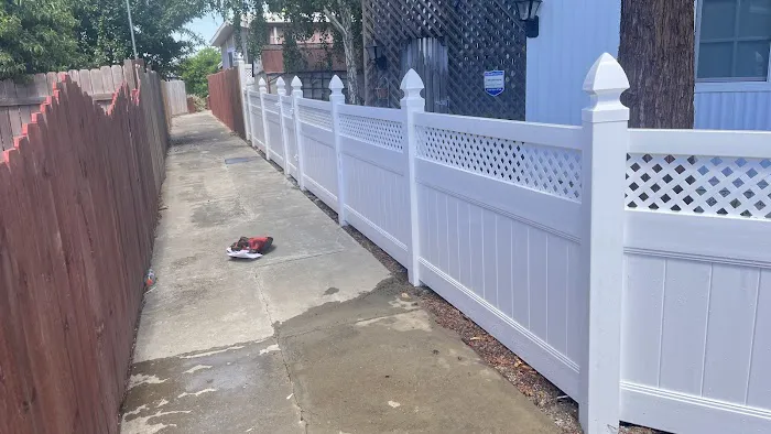 Green Oaks Mobile Home Park Picture 2