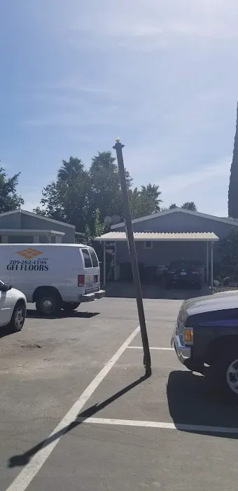 Green Oaks Mobile Home Park Picture 10