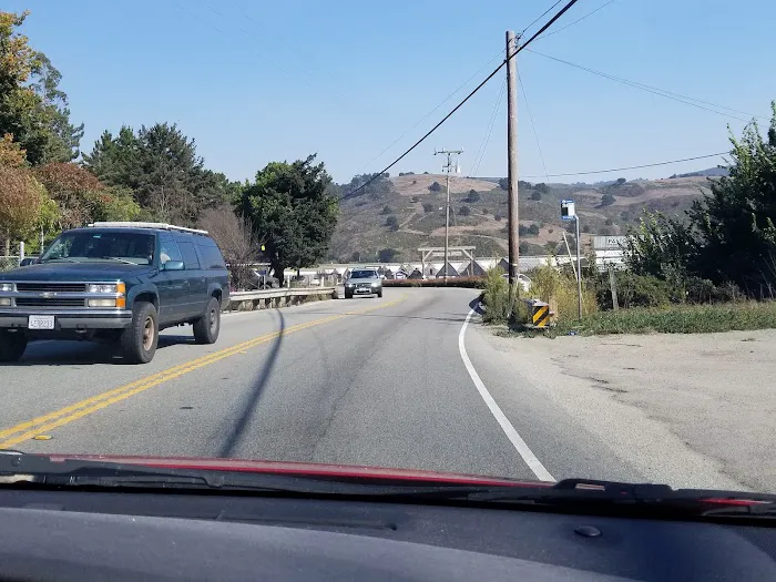 Hilltop Mobile Home Park Picture 5