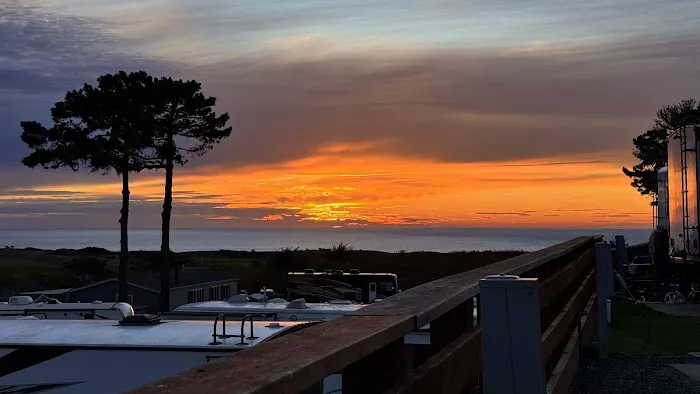 Pelican Point RV Park Picture 4