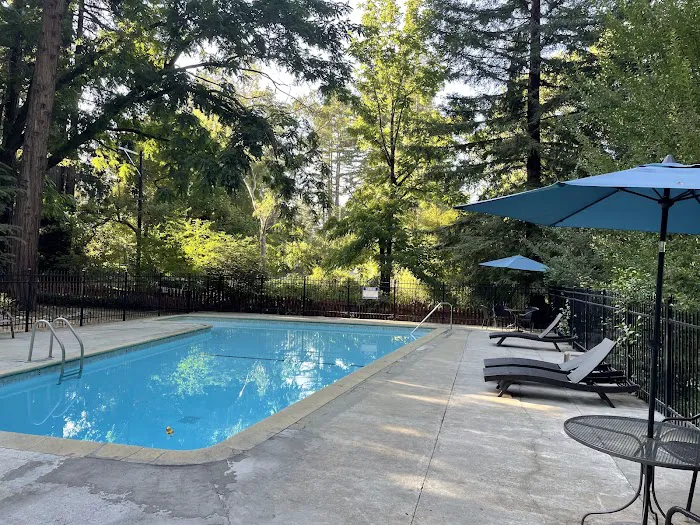 Redwood Resort RV Park Picture 1