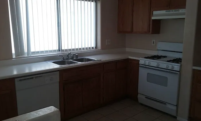 Eagle City Picture 9