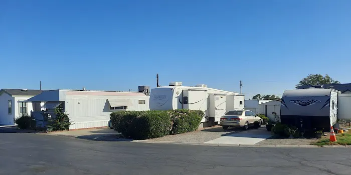 Big Oak Mobile Home Park Picture 7