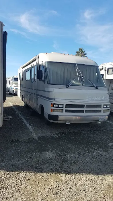 Morehead Park RV & Boat Storage Picture 9