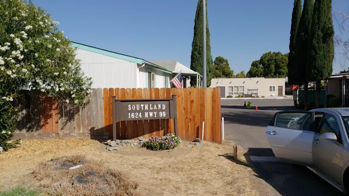 Southland Mobile Home Picture 1