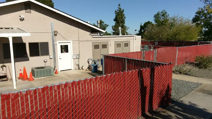 Emerald Cove Mobile Home Park Picture 1