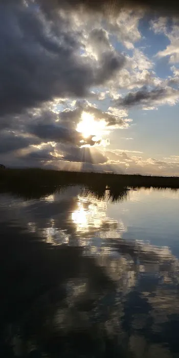 Rivers Edge Marina & Resort Picture 9