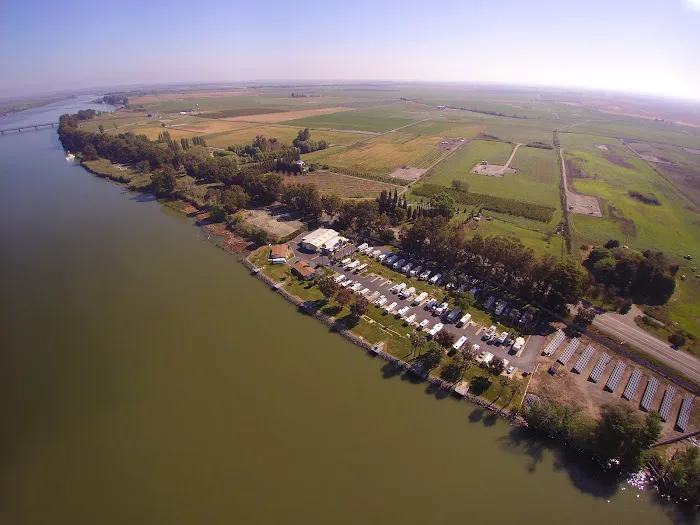 Duck Island RV Park and Fishing Resort - All campers and guests must be 18 years of age or older. Picture 1