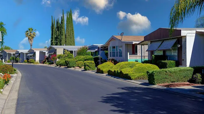 Friendly Village of Modesto Picture 7