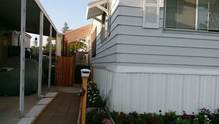Country Squire Mobile Estates space 38 Picture 2
