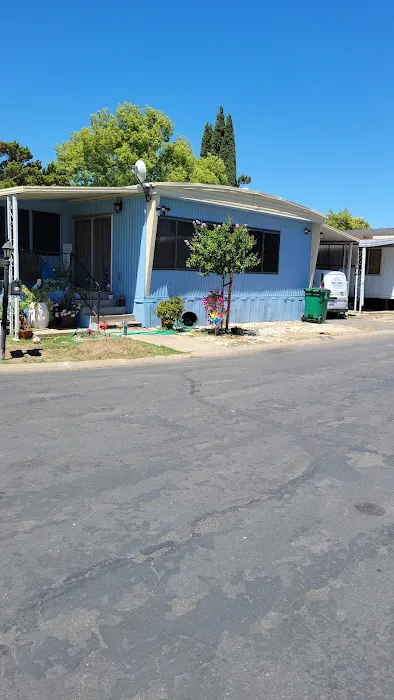 Stockton Verde Mobile Home Park Picture 6