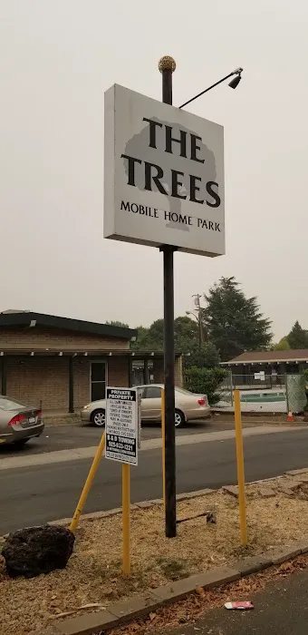 Trees Mobile Home Park Picture 3