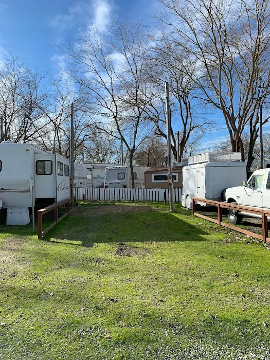 New Hope Landing RV Park & Marina Picture 9