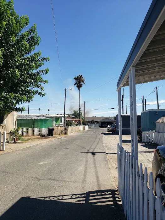 Broad Acres Mobile Home Park Picture 5