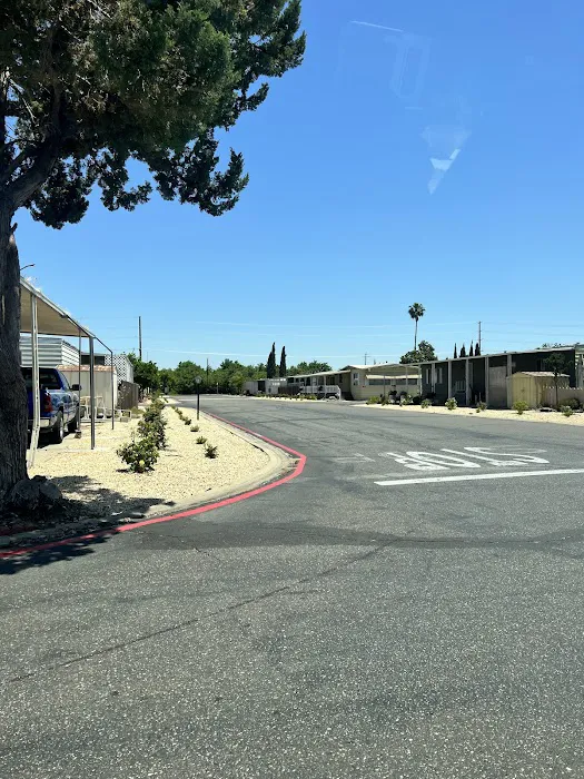 Ceres Mobile Estates Picture 6