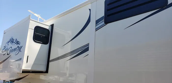 Tradewinds RV Park Picture 5