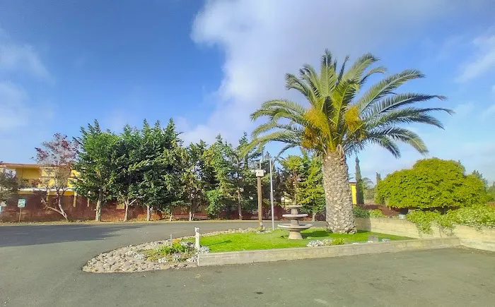 Tradewinds RV Park Picture 8