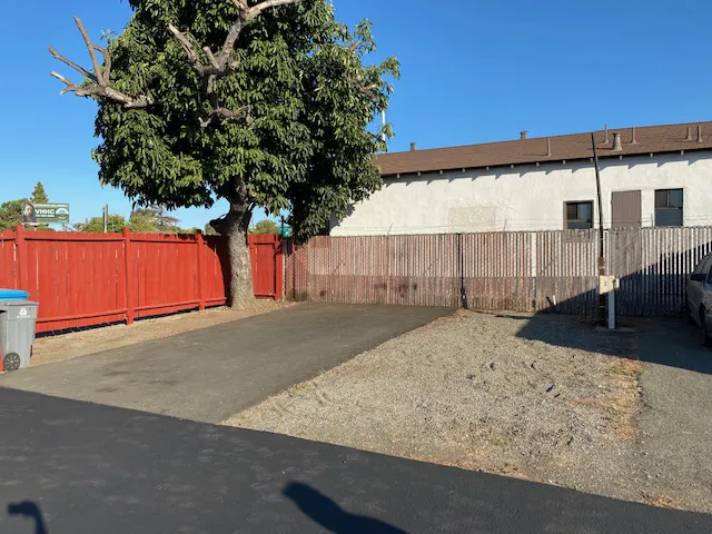 Bay Breeze Rv and Mobile Estates Picture 1