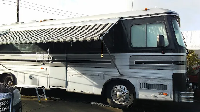 Vallejo Mobile Home Community & RV Park Picture 8