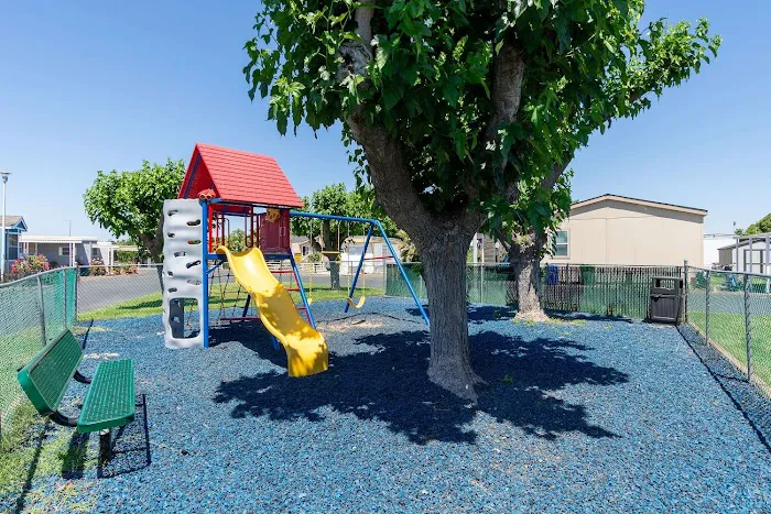 Galt Mobile Estates Picture 6