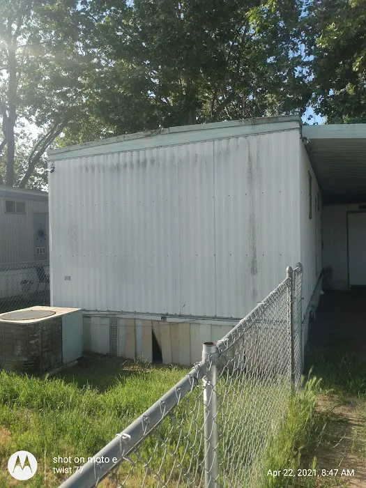 B & G Mobile Home Park Picture 1
