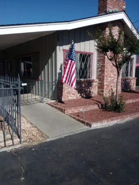 Sun Garden Mobile Home Village Picture 6