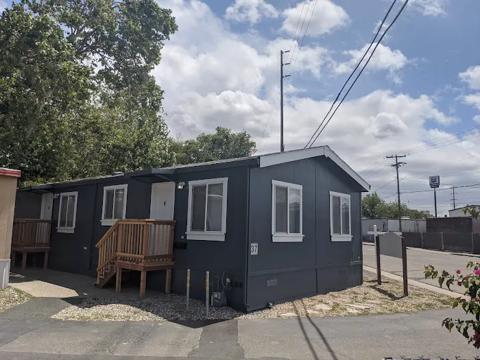 Shady Acres Mobile Home Park Picture 4