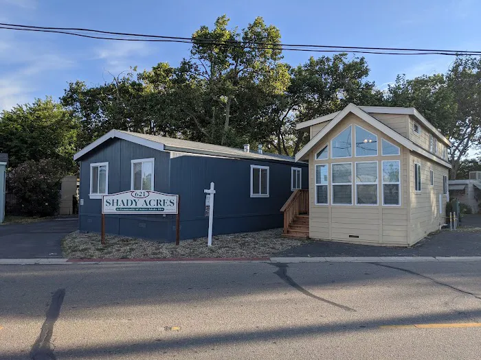Shady Acres Mobile Home Park Picture 5