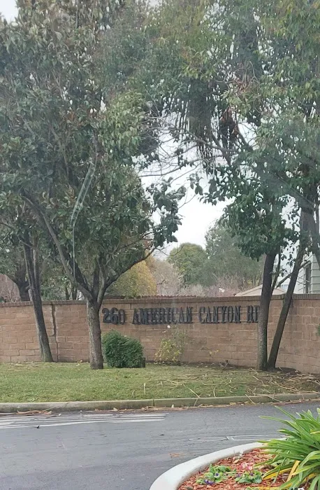 American Canyon Mobile Home Park Picture 6