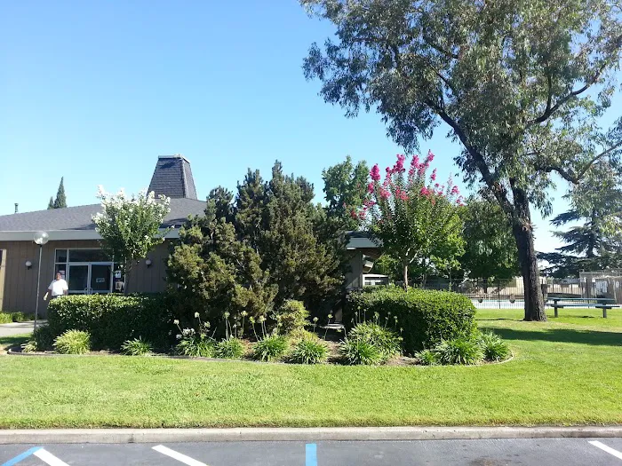 Camellia Village Mobile Home Picture 9