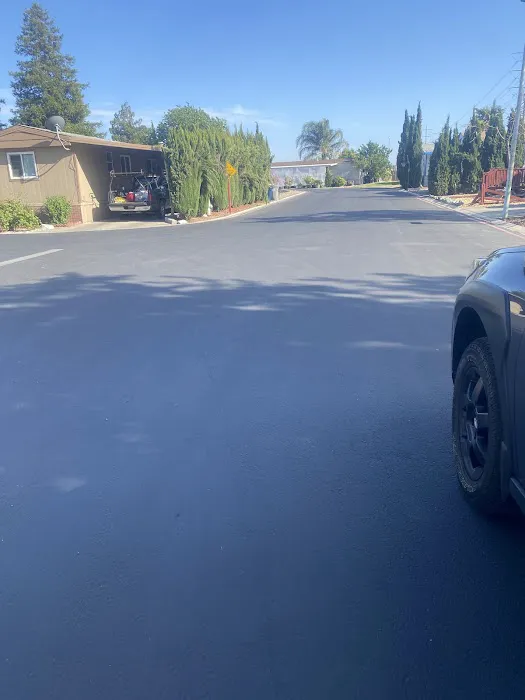 Brooke Meadow Community Picture 1