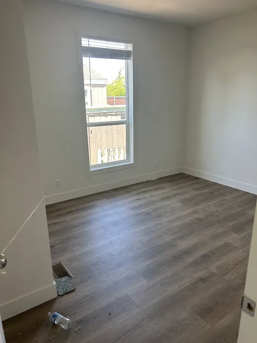 Capital Mobile Estates LLC Picture 7