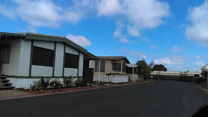 South Gate Mobile Estates Picture 5